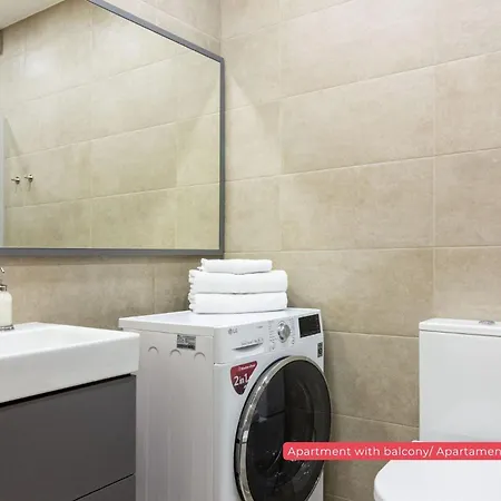 Mind Retreat Apartment, By Cohost